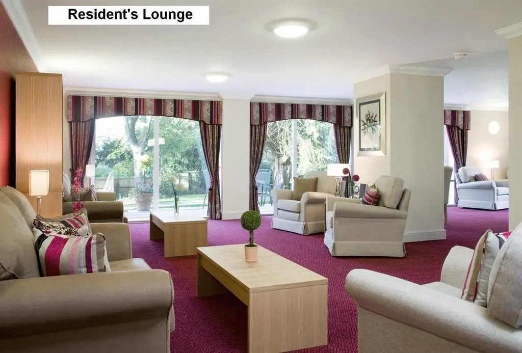 Ashcroft Place residents lounge 2 with text.jpg