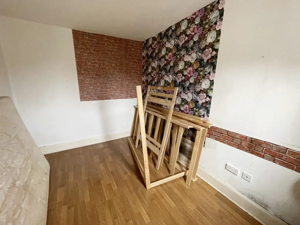 Inside image of second bedroom from landing