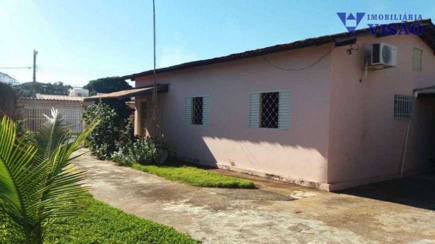 Casa com 3 Quartos à Venda, 121 m² por R$ 270.000 Grande Horizonte, Uberaba - MG