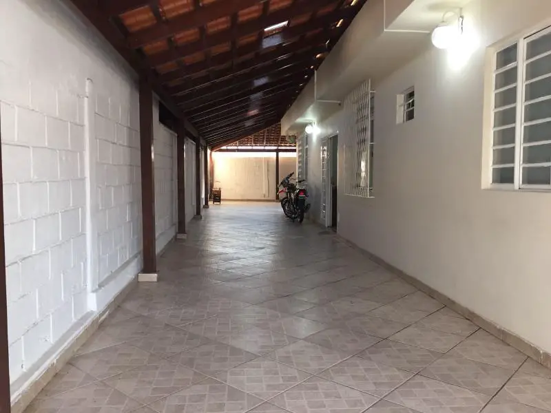 Casa com 3 Quartos à Venda, 295 m² por R$ 990.000 Avenida dos Engenheiros - Castelo, Belo Horizonte - MG