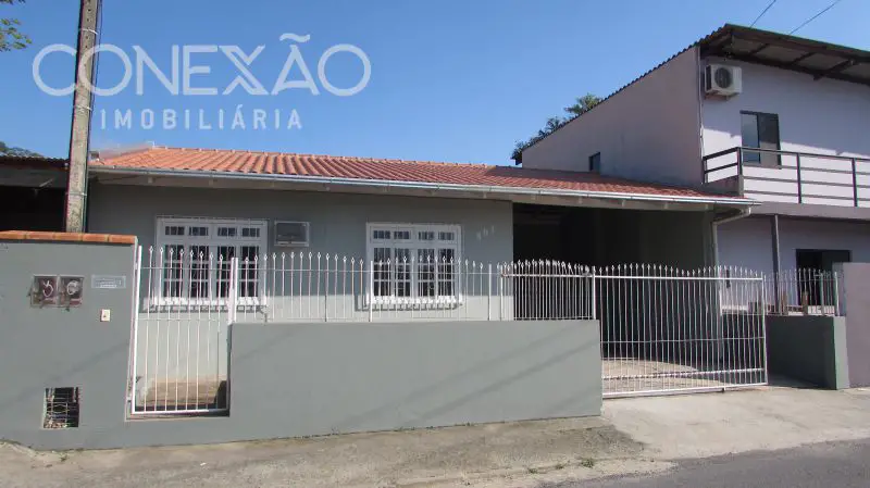 Casa com 2 Quartos para Alugar, 80 m² por R$ 1.200/Mês Itoupava Norte, Blumenau - SC