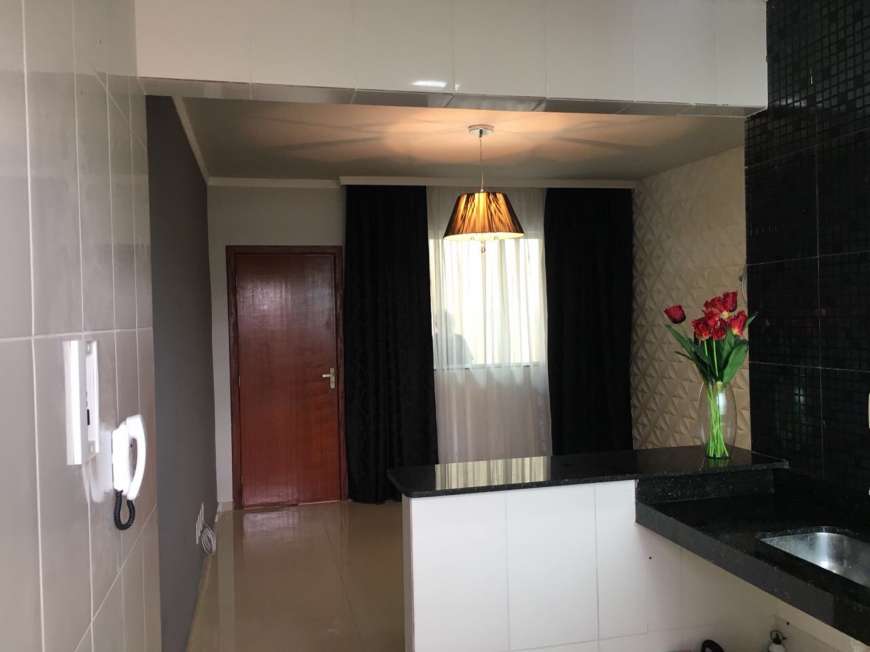 Casa com 2 Quartos à Venda, 84 m² por R$ 210.000 Rua José Angelico de Barros, 34 - Jaqueline, Belo Horizonte - MG