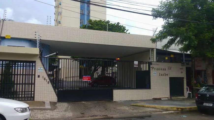 Apartamento com 2 Quartos à Venda, 97 m² por R$ 280.000 Benfica, Fortaleza - CE