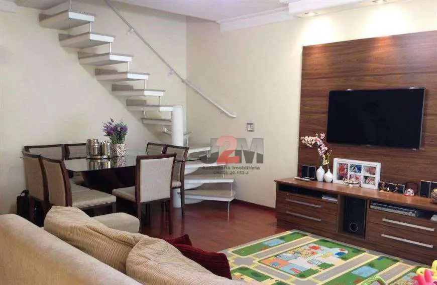 Sobrado com 3 Quartos para Alugar, 118 m² por R$ 2.500/Mês Rua Tokuchika Miki, 614 - Sítio da Figueira, São Paulo - SP
