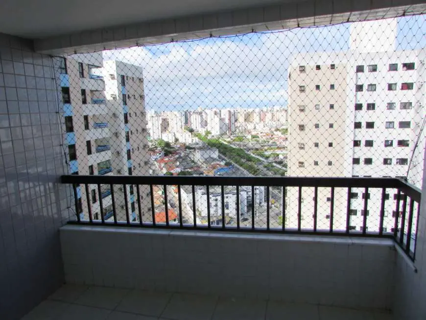 Apartamento com 3 Quartos para Alugar, 105 m² por R$ 1.500/Mês Luzia, Aracaju - SE
