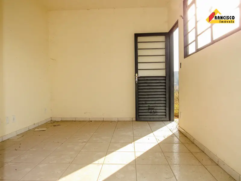 Casa com 2 Quartos à Venda, 41 m² por R$ 95.000 Nova Fortaleza, Divinópolis - MG