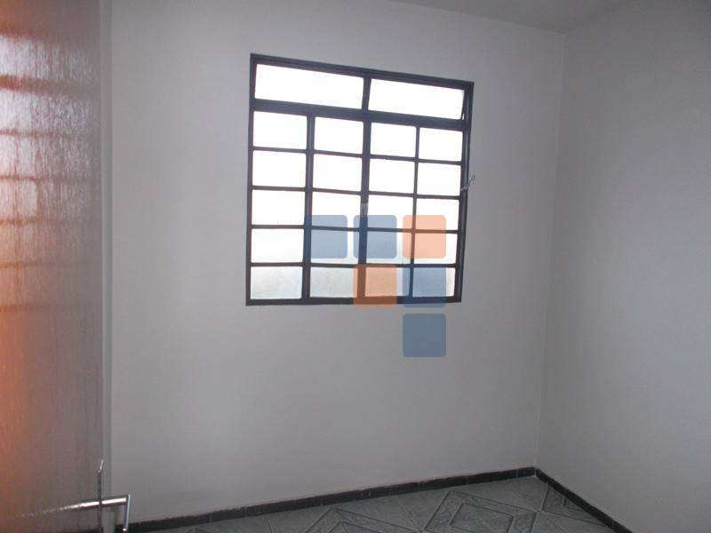 Apartamento com 3 Quartos para Alugar, 60 m² por R$ 850/Mês Monsenhor Messias, Belo Horizonte - MG