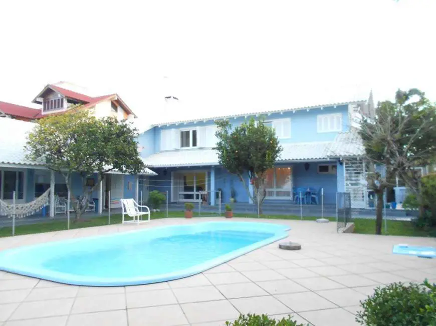Casa com 4 Quartos à Venda, 440 m² por R$ 1.920.000 Rua Antônio Joaquim Evangelista, 980 - Centro, Barra do Ribeiro - RS