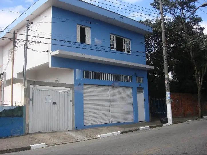 Casa com 4 Quartos à Venda por R$ 880.000 Taboão, Diadema - SP