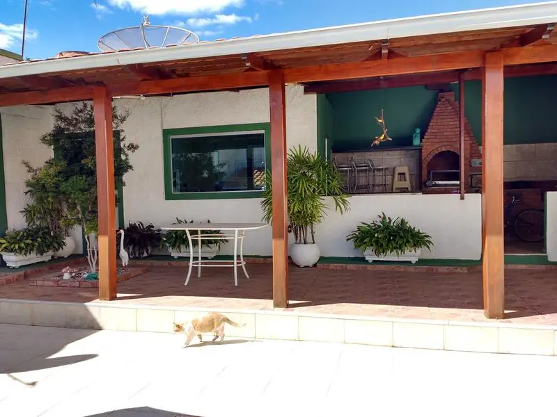 Casa com 3 Quartos à Venda, 80 m² por R$ 250.000 Santos Dumont, Divinópolis - MG