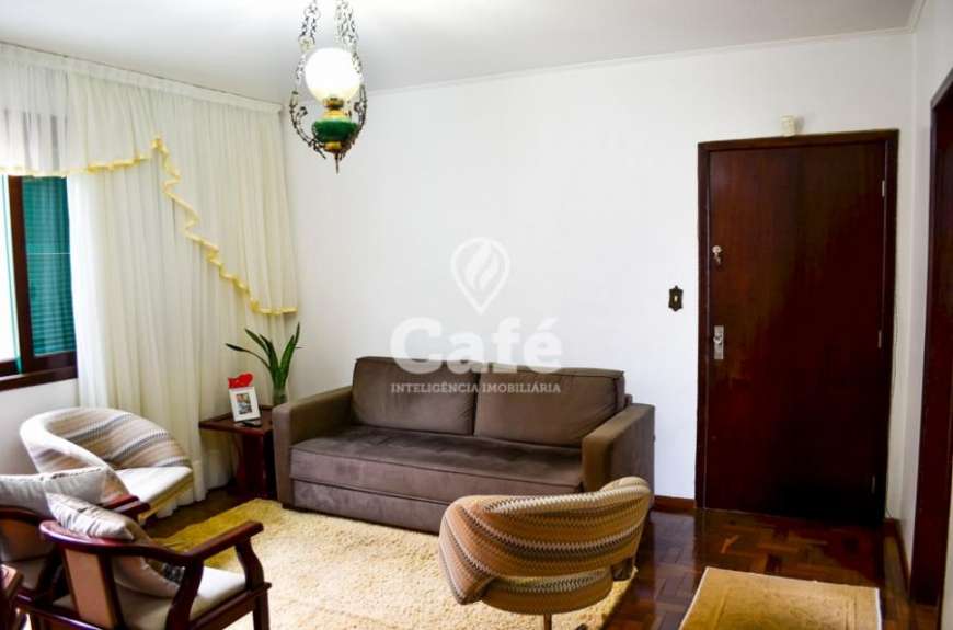 Apartamento com 4 Quartos à Venda, 100 m² por R$ 300.000 Duque de Caxias, Santa Maria - RS