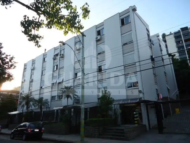 Apartamento com 1 Quarto para Alugar, 31 m² por R$ 700/Mês Rua Artigas, 106 - Petrópolis, Porto Alegre - RS
