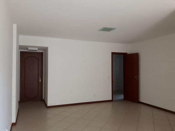 Apartamento com 3 Quartos para Alugar, 120 m² por R$ 2.000/Mês Rua Jofredo Novais, 133 - Praia da Costa, Vila Velha - ES