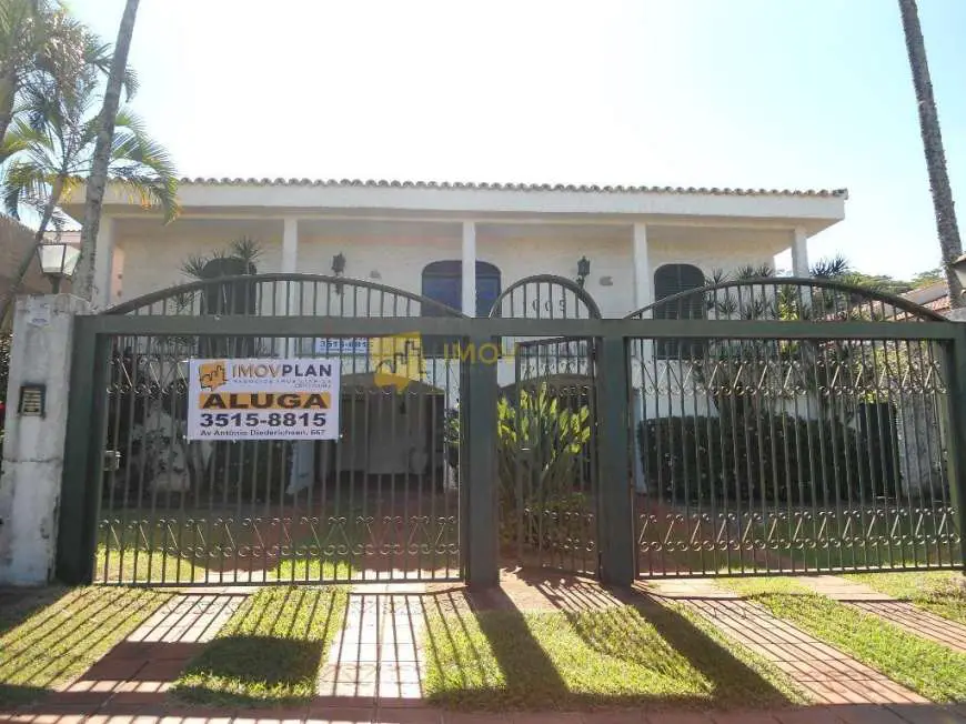 Casa com 5 Quartos para Alugar, 719 m² por R$ 5.000/Mês Avenida Costábile Romano, 1009 - Ribeirânia, Ribeirão Preto - SP