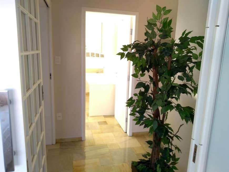 Casa com 4 Quartos para Alugar, 250 m² por R$ 5.500/Mês Rua João Motta Espezim - Saco dos Limões, Florianópolis - SC