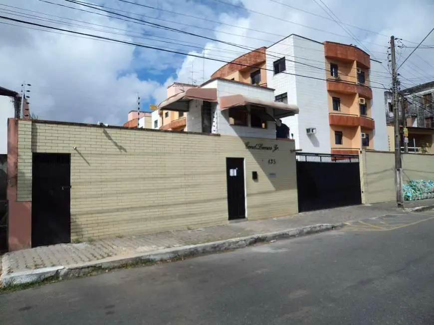 Apartamento com 3 Quartos à Venda, 80 m² por R$ 250.000 Rua Casimiro Montenegro, 135 - Monte Castelo, Fortaleza - CE