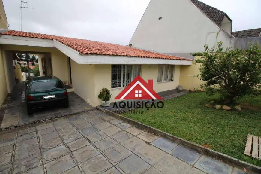 Casa com 7 Quartos à Venda, 305 m² por R$ 949.900 Rua Raul Félix - Portão, Curitiba - PR