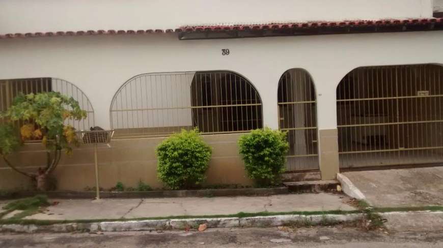 Casa com 3 Quartos à Venda, 140 m² por R$ 190.000 Eldorado, Serra - ES