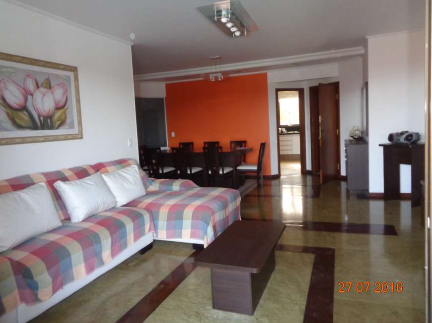Apartamento com 4 Quartos à Venda, 140 m² por R$ 690.000 Enseada, Guarujá - SP