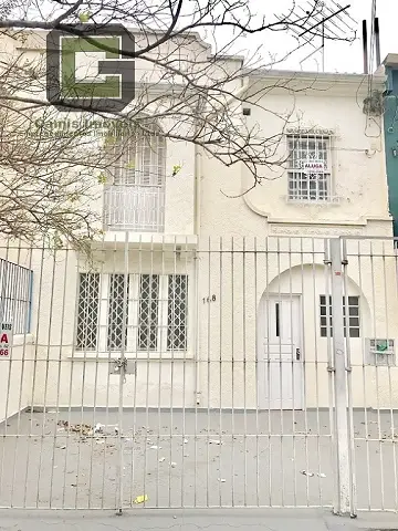 Casa com 3 Quartos para Alugar, 200 m² por R$ 4.000/Mês Liberdade, São Paulo - SP