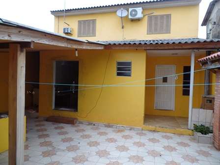 Casa com 3 Quartos à Venda, 100 m² por R$ 99.000 Avenida João Corrêa - Vicentina, São Leopoldo - RS