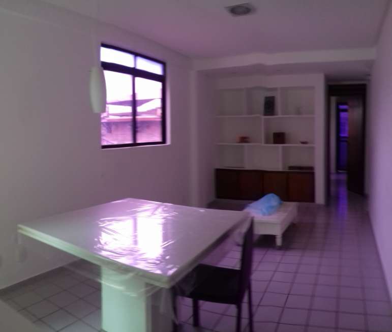 Apartamento com 3 Quartos à Venda, 70 m² por R$ 180.000 Camboinha, Cabedelo - PB