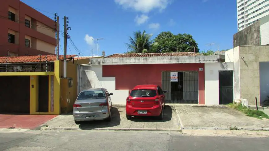 Casa para Alugar por R$ 2.300/Mês Rua Durval Coelho Normande, 58 - Farol, Maceió - AL