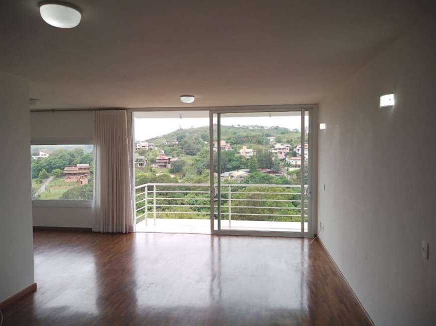 Casa de Condomínio com 3 Quartos para Alugar, 250 m² por R$ 5.500/Mês Colinas do Ermitage, Campinas - SP