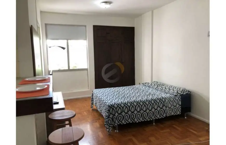 Apartamento com 1 Quarto para Alugar, 30 m² por R$ 1.100/Mês Rua Nita Costa, 01 - Jardim Apipema, Salvador - BA
