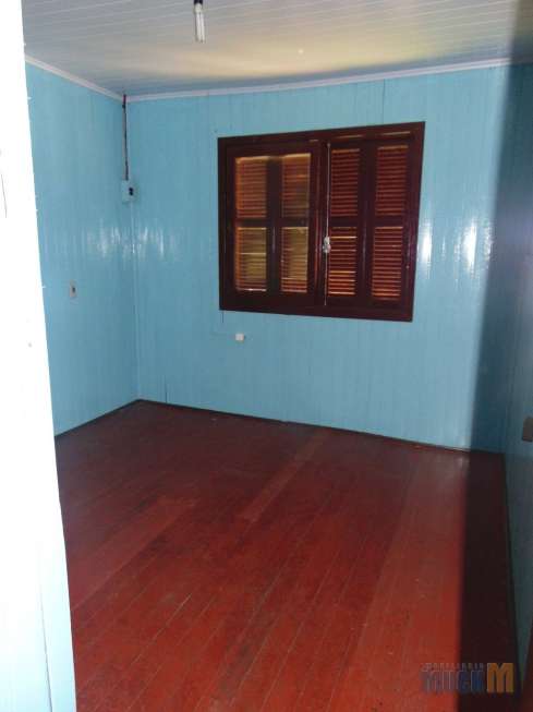Casa com 2 Quartos para Alugar por R$ 850/Mês Rua João Aluysio Jacobs, 390 - Fátima, Canoas - RS