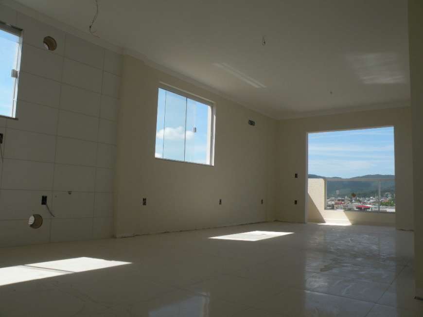 Cobertura com 1 Quarto à Venda, 77 m² por R$ 389.000 Perequê, Porto Belo - SC