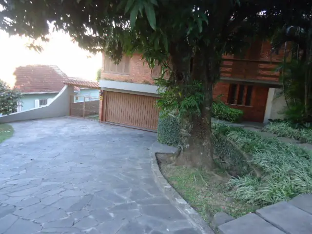 Casa com 3 Quartos à Venda, 262 m² por R$ 890.000 Guarani, Novo Hamburgo - RS
