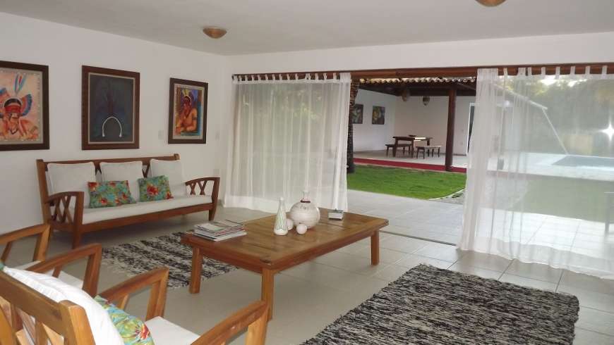 Casa de Condomínio com 4 Quartos para Alugar, 360 m² por R$ 1.200/Dia Rua São Bernardo - Trancoso, Porto Seguro - BA