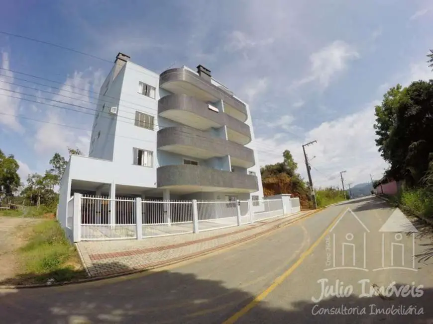 Apartamento com 2 Quartos para Alugar, 60 m² por R$ 735/Mês Souza Cruz, Brusque - SC