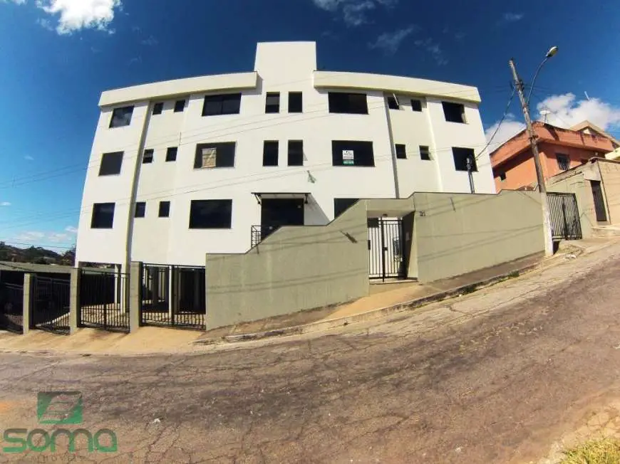 Apartamento com 3 Quartos para Alugar por R$ 830/Mês Rua Joaquim Batista Júnior, 21 - Nazia, Vespasiano - MG