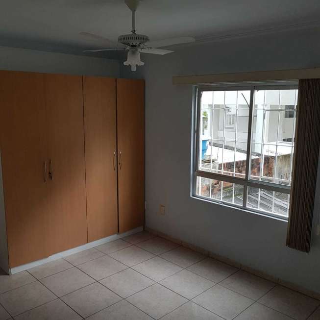 Apartamento com 3 Quartos à Venda, 133 m² por R$ 320.000 Rua Treze de Maio - Alto José do Pinho, Recife - PE