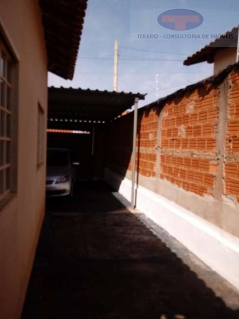 Casa com 2 Quartos à Venda, 70 m² por R$ 199.000 Ituverava - SP