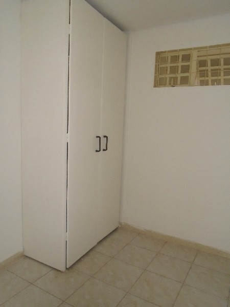 Apartamento com 3 Quartos para Alugar, 1 m² por R$ 1.200/Mês Jardim Inconfidência, Uberlândia - MG