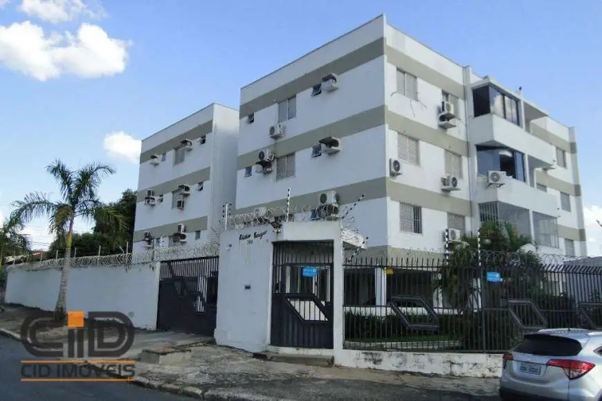 Apartamento com 3 Quartos à Venda, 94 m² por R$ 300.000 Rua das Palmeiras, 100 - Baú, Cuiabá - MT