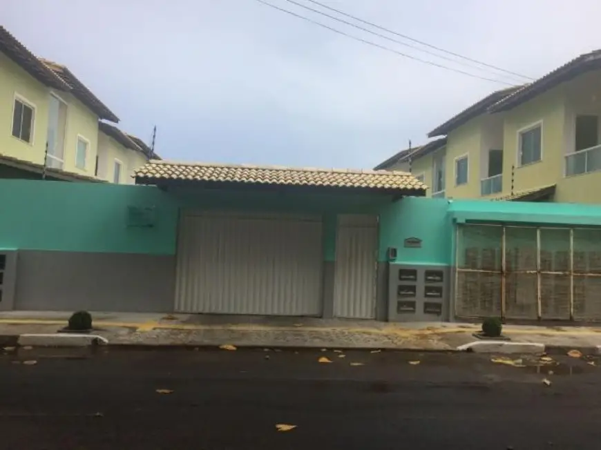 Casa de Condomínio com 3 Quartos para Alugar, 120 m² por R$ 2.300/Mês Ipitanga, Lauro de Freitas - BA