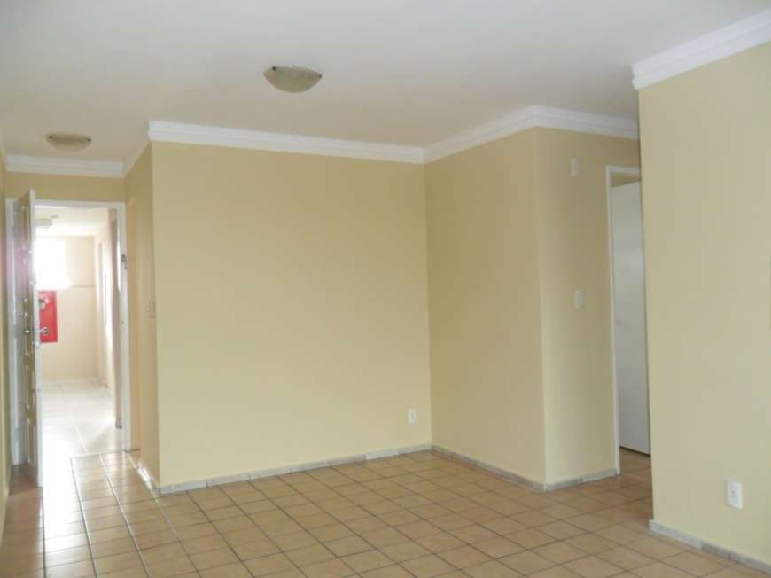 Apartamento com 3 Quartos à Venda, 94 m² por R$ 200.000 Avenida Nascimento de Castro, 1642 - Lagoa Nova, Natal - RN
