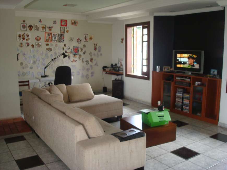 Casa com 3 Quartos à Venda, 333 m² por R$ 950.000 Santa Rosa, Belo Horizonte - MG