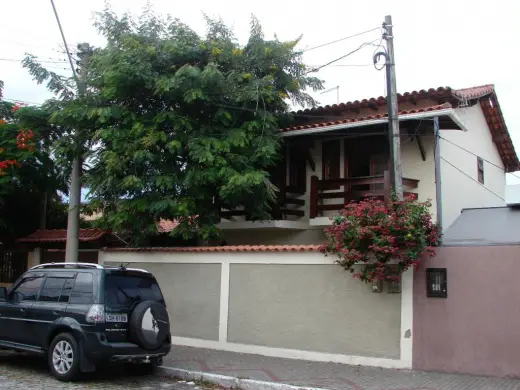 Casa com 4 Quartos à Venda, 300 m² por R$ 1.100.000 Rua Castro Alves, 18 - Centro, Arraial do Cabo - RJ