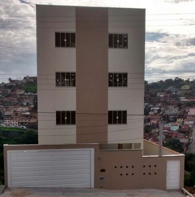 Apartamento com 2 Quartos à Venda, 58 m² por R$ 160.000 Rua Jorge Roberto Viviane - Jardim Vitoria, Poços de Caldas - MG