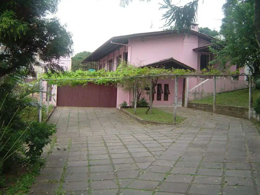 Casa à Venda, 280 m² por R$ 798.000 Rua Felipe Bernd - Rio Branco, Novo Hamburgo - RS