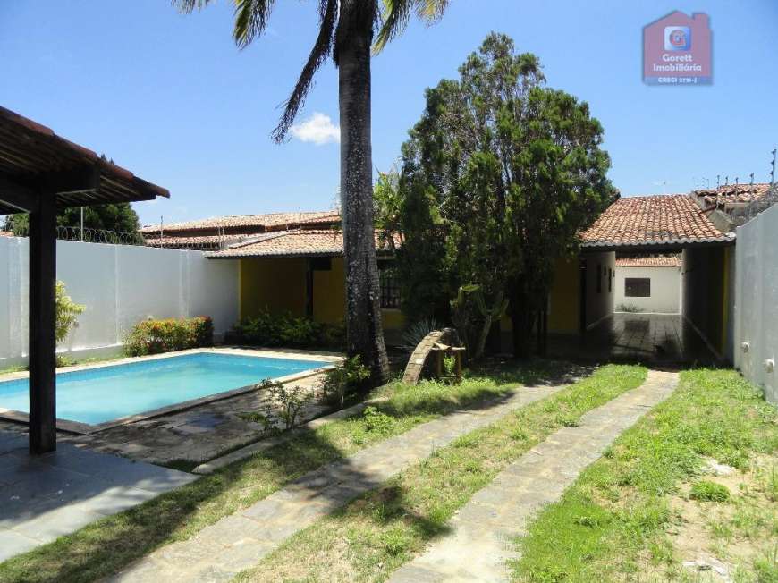 Casa com 3 Quartos para Alugar, 363 m² por R$ 1.800/Mês Pitimbu, Natal - RN