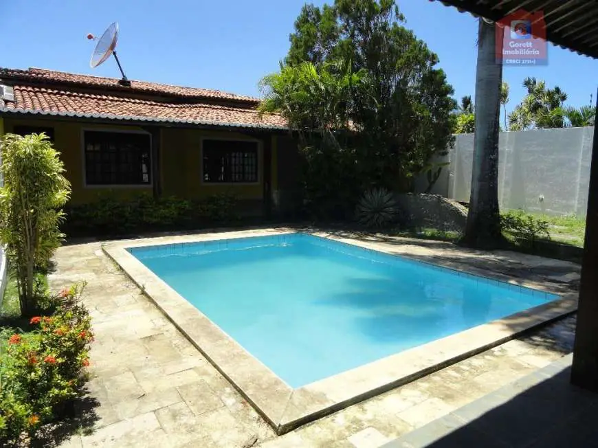 Casa com 3 Quartos para Alugar, 363 m² por R$ 1.800/Mês Pitimbu, Natal - RN