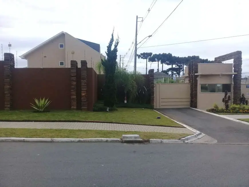 Lote/Terreno à Venda, 220 m² por R$ 210.000 Rua Júlia Huga Maria Negrello - Umbara, Curitiba - PR
