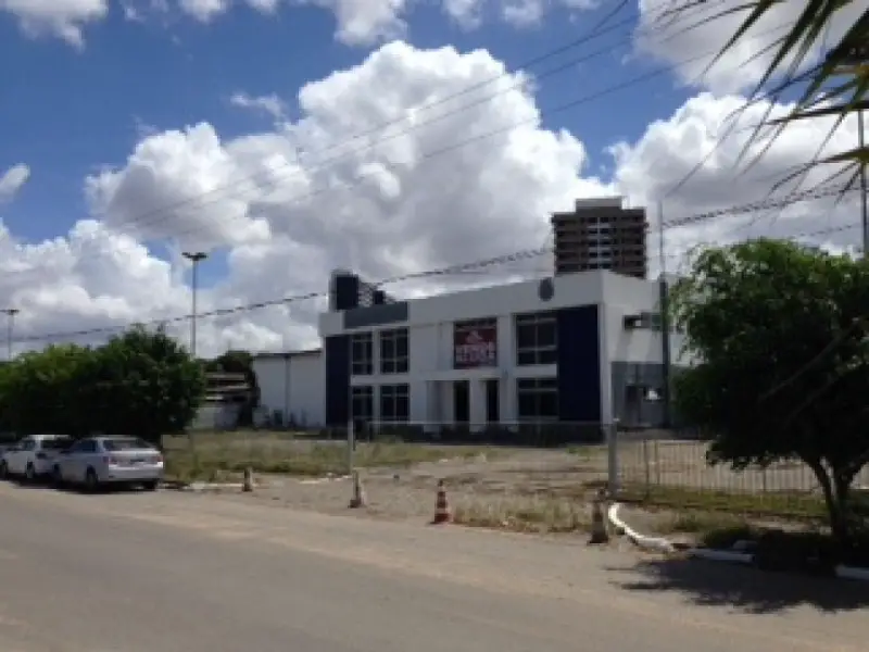 Lote/Terreno para Alugar por R$ 30.000/Mês Avenida Presidente Dutra, 1 - Brasília, Feira de Santana - BA