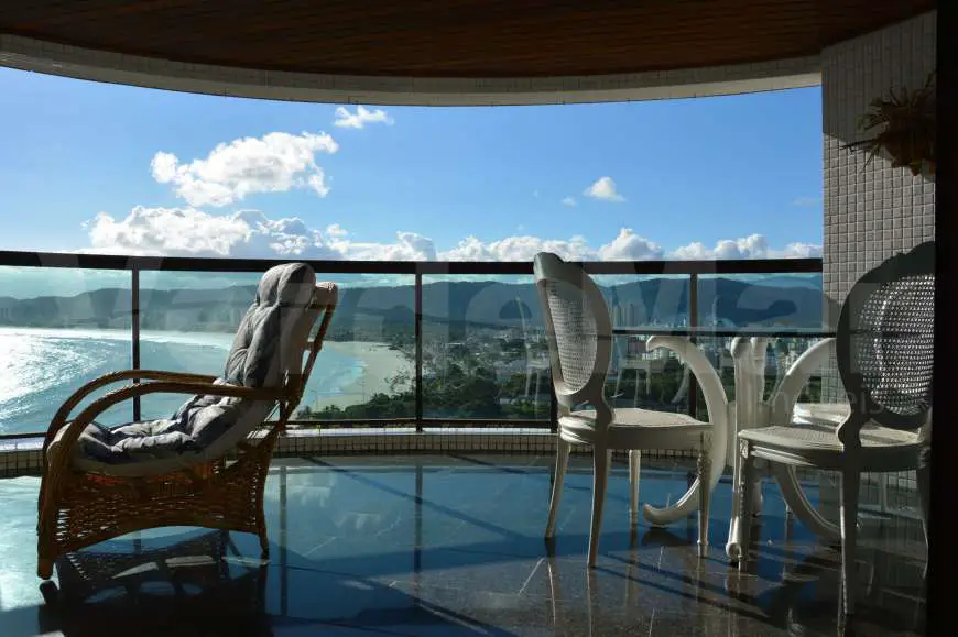 Apartamento com 4 Quartos à Venda, 224 m² por R$ 1.800.000 Caminho das Tartarugas - Enseada, Guarujá - SP
